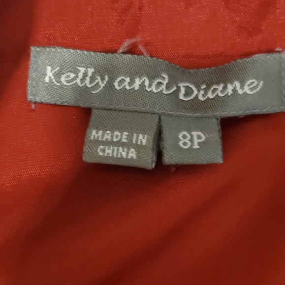 🔥SALE🔥Kelly & Diane Red Silk Embroidered Floral Skirt 4P - Picture 2 of 9